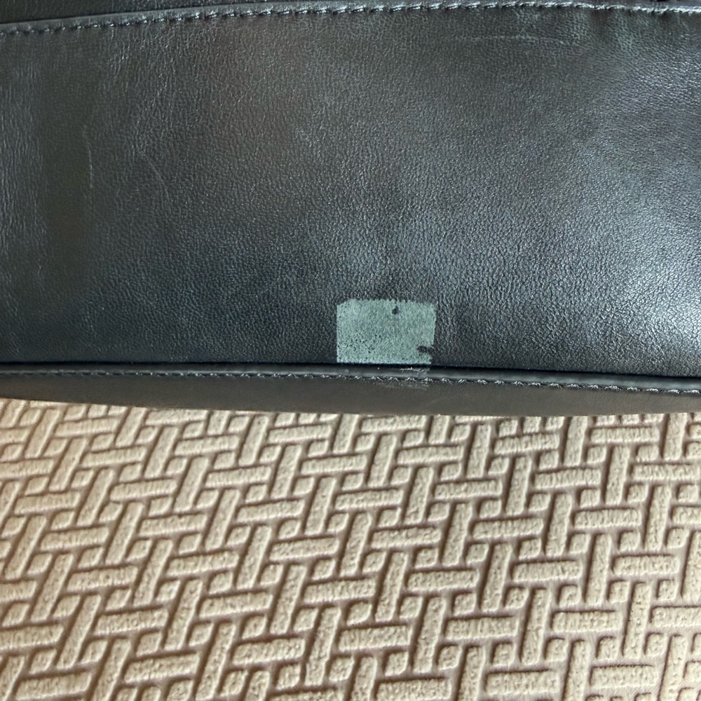 AllSaints BLACK
Alba Leather Hobo Bag Good used condition - Picture 11 of 16
